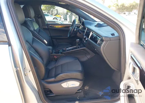 2023 Porsche Macan T from USA, damaged, VIN WP1AA2A51PLB20727